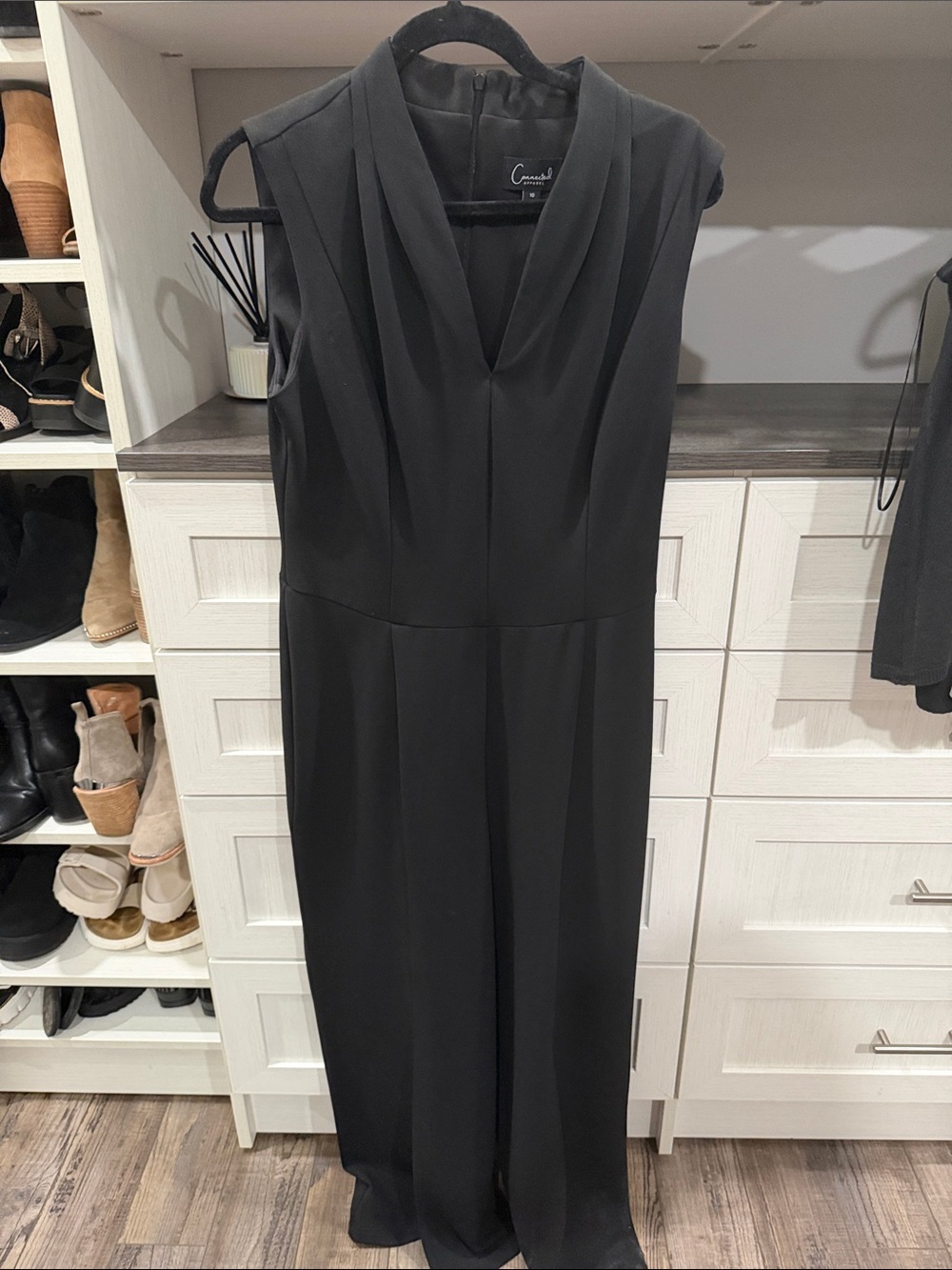connected apparel Black Sleeveless V-Neck Jumpsuit
